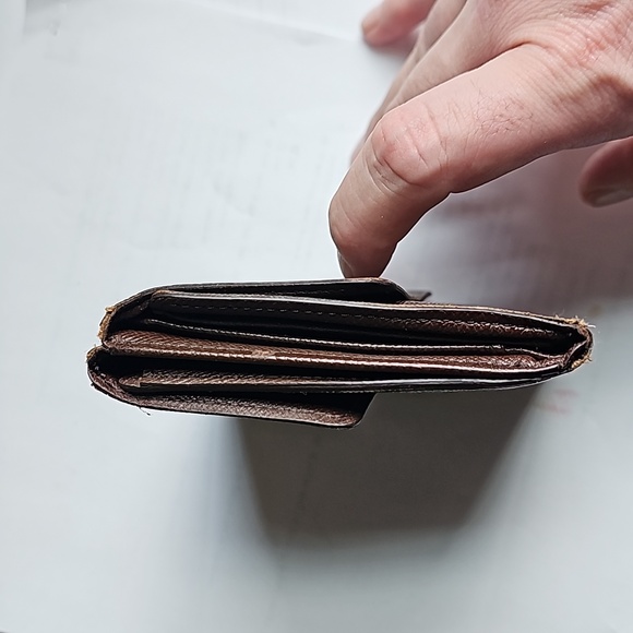 Authentic 2005 Vintage Louis Vuitton Damier Ebene Elise Wallet - Picture 8 of 10